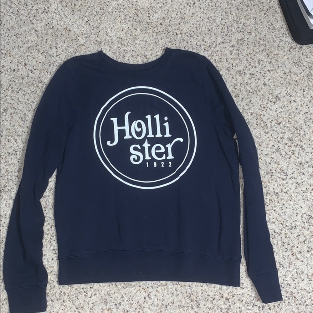 Hollister Crewneck